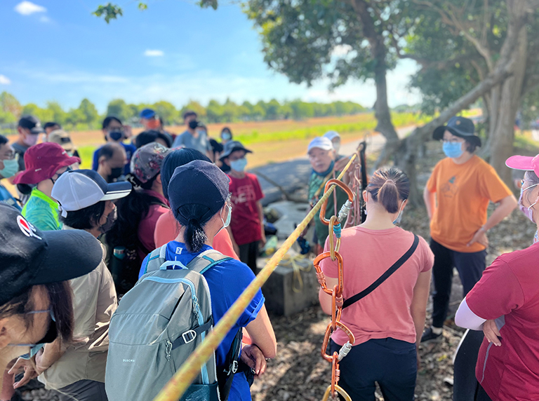 照片說明文字 照片說明文字